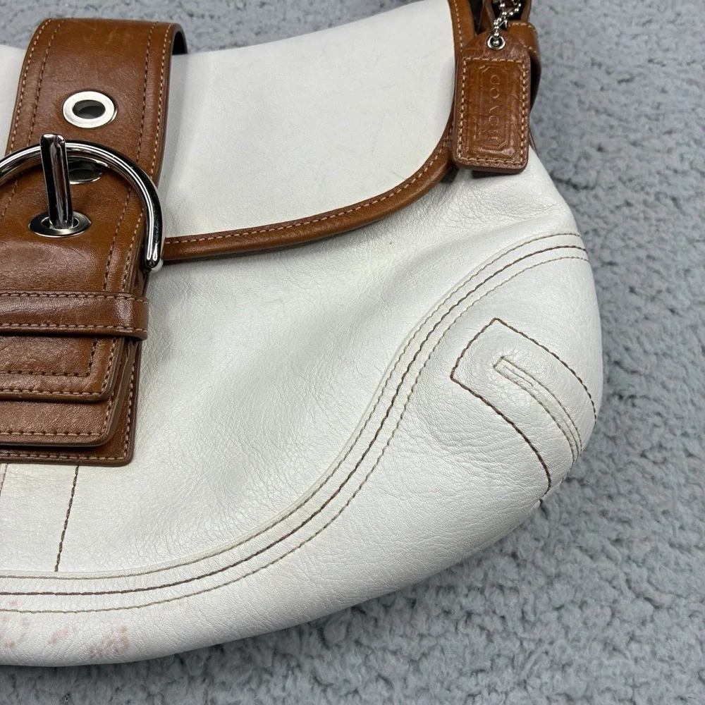 Coach Soho Flap F10192 Y2K White Brown Leather Shoulder Bag Purse